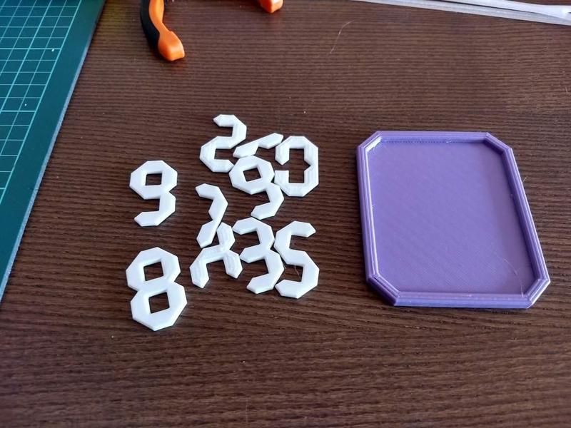 Numbers assembly puzzle