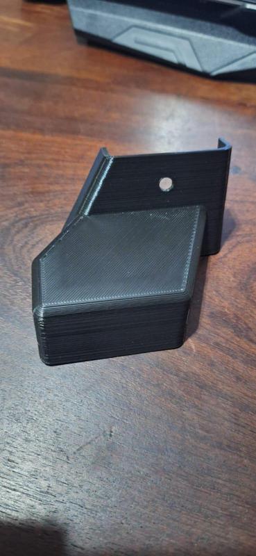 FORD MUSTANG SEAT TRACK SIDE TRIM SHIELD COVER