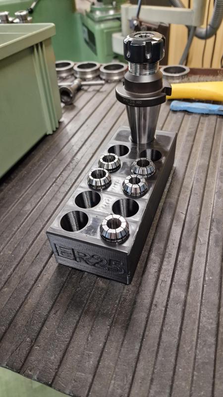 ER25 Collet stand