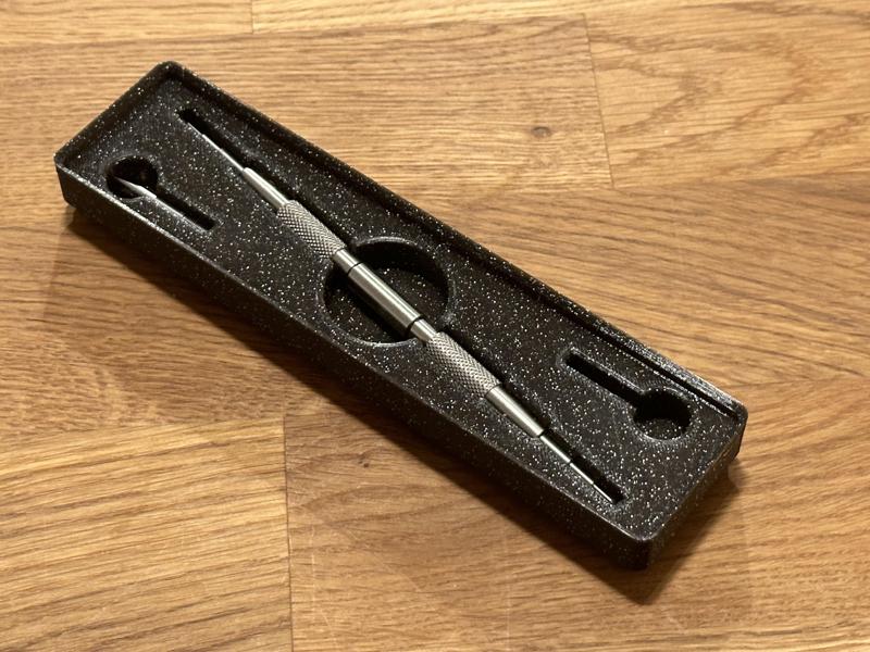 Gridfinity 4x1 holder Bergeon 6767 strap changing tool