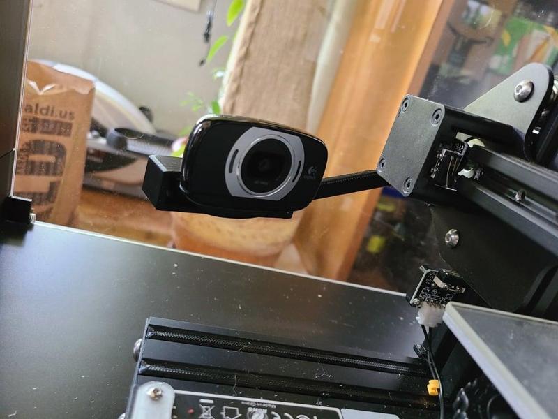 Ender 3 Logitech Fold-And-Go webcam mount