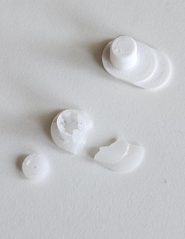 BSH Fridge Freezer Door Hinge