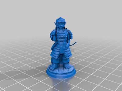 Female Halfling Cleric with Crossbow (Kitbash)