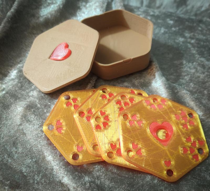Tablet weaving hexagonal card kit - Heart themed