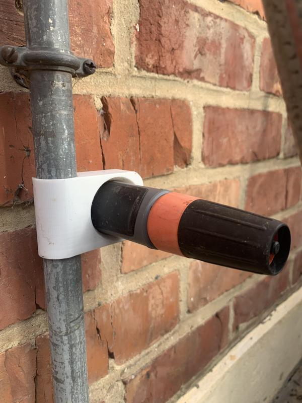 Support lance Gardena