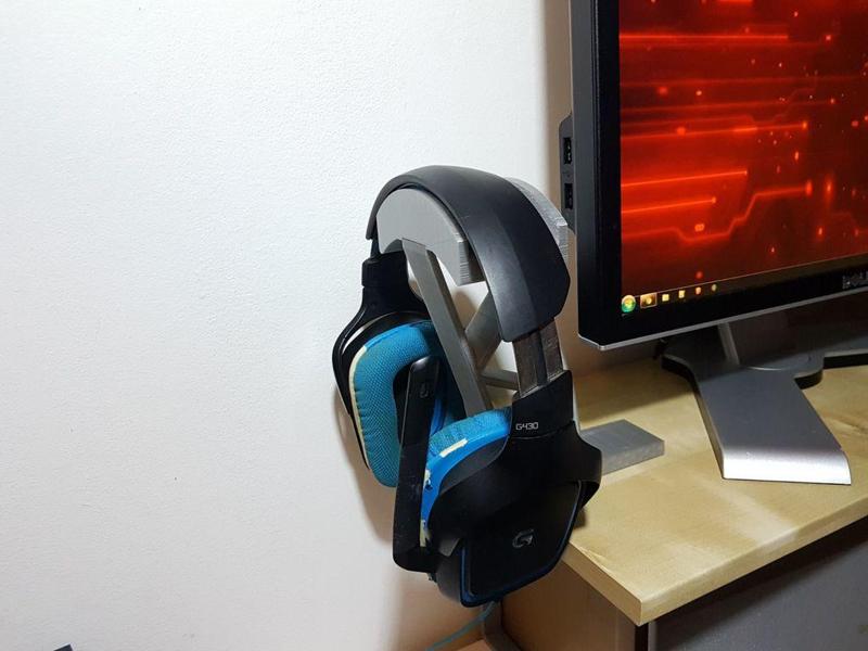 Headphone stand