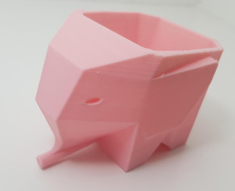 Elephant pot low poly