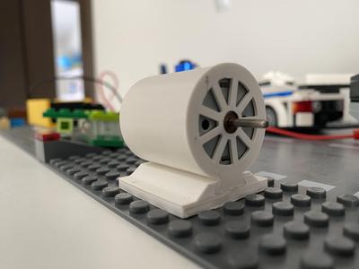 Lego mount for electric motor (24mm diameter 30mm length)