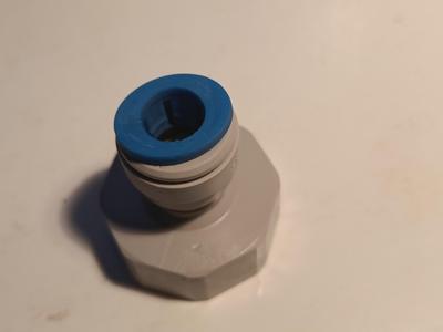 Hose lock for John Guest fitting (3/8'')