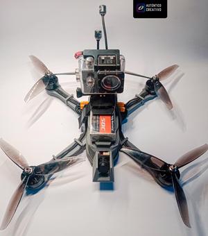 Versatile Modular Drone - X / Deadcat Configuration and Adaptable 5" / 7" Size
