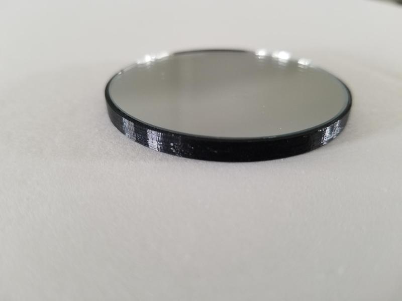 Simple small mirror holder