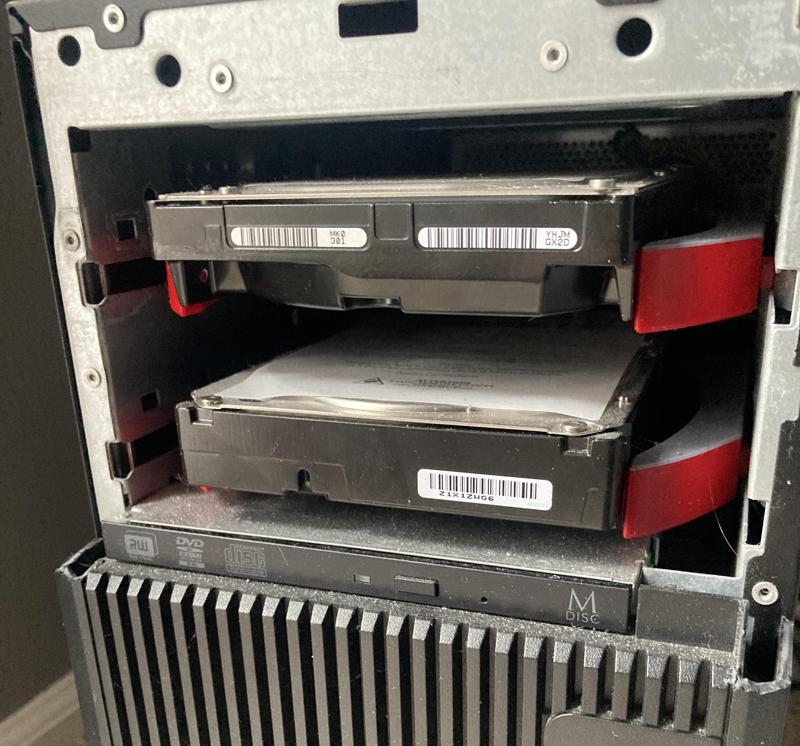 3.5" Hard Drive to 5.25" Drive Bay Adapter