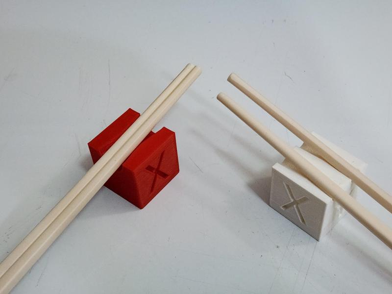 XYZ Cube Chopsticks Holder