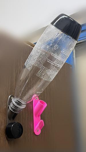 Sodastream holder (odkapávač na lahve Sodastream)