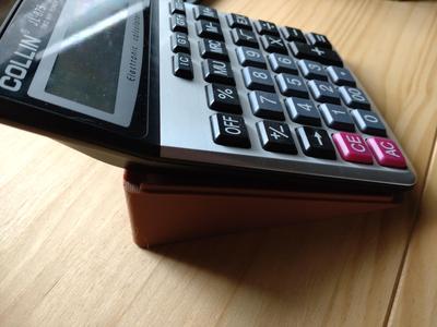 Calculator stand
