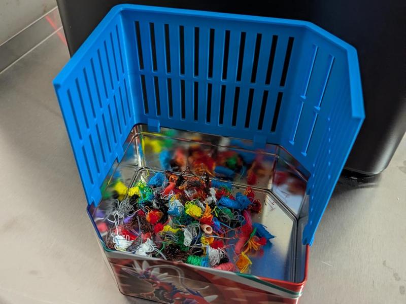 Poop Catching Bin for Pokemon Tin