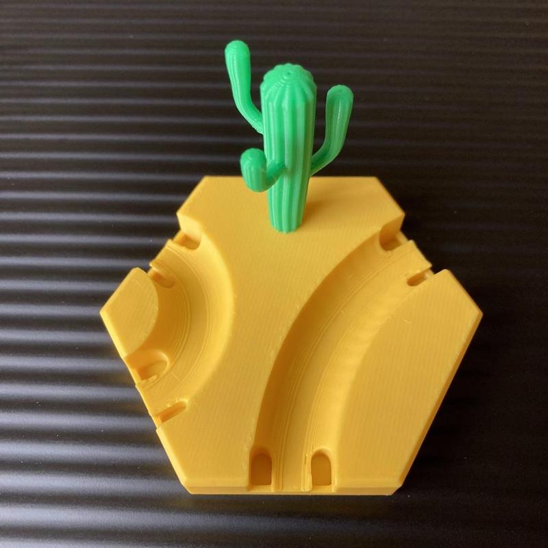 GraviTrax Desert Saguaro Curve Tile