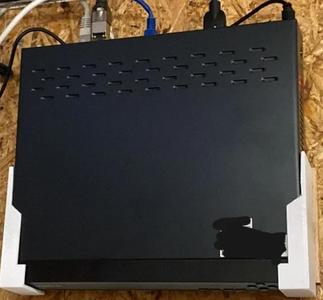 Wall Mount Reolink NVR