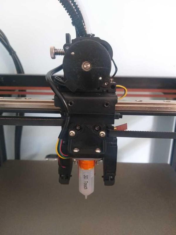 Two Trees SP5 V3 Suport Probe 3D Touch. My SP5 has been updated to Klipper firmware.