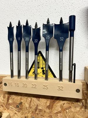 Holder for Bosch SelfCut Speed Flat Milling Drill Set 16-32 mm 7 Pieces With Extension