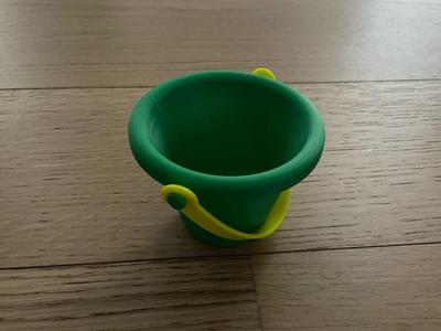 Kids bucket