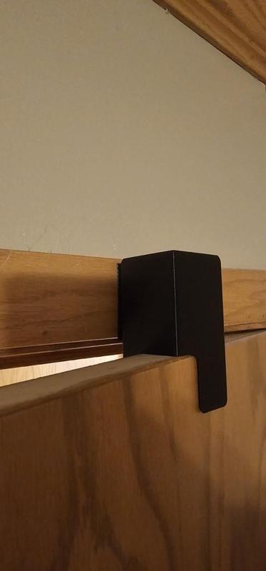 Cat Friendly Door Jam