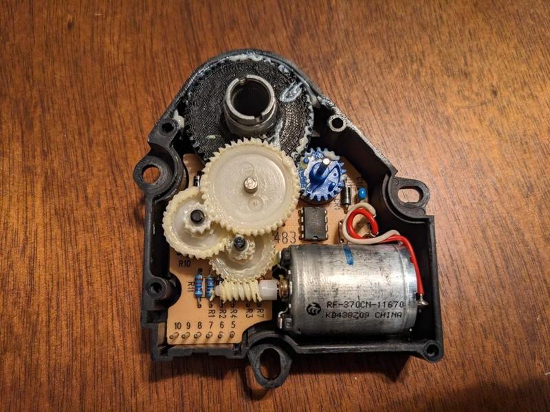 Jeep XJ + Other makes replacement blend door main gear