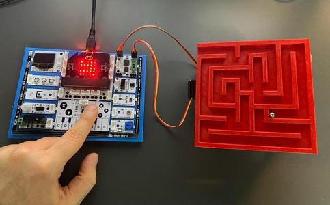 3D Labyrinth with 9gr Servo Motors