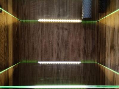 Blende zu Glasboden LED Hintergrundbeleuchtung