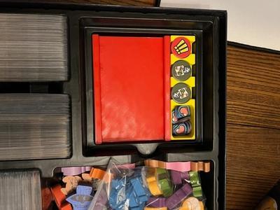 Keep the Heros Out - Token Holder