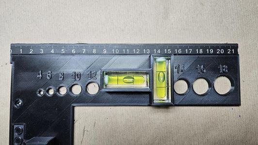 Right angle spiriti level (derékszög vízmérték)