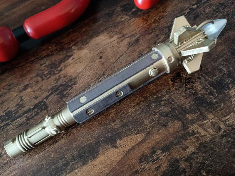 8th Doctor's Dark Eyes Sonic Screwdriver (Light & Sound Compatible)
