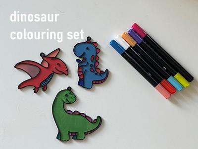 dinosaur colouring set