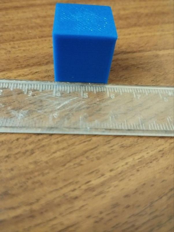 Полый калибровочный куб