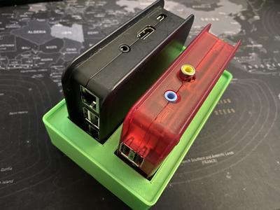 Gridfinity for 1x "Raspberry Pi 1 with case" and for 1x "Raspberry Pi 2/3 with case"