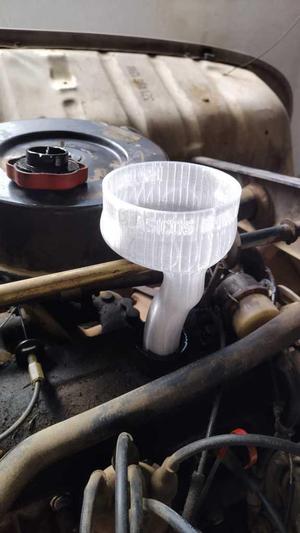 Renault 4 oil funnel