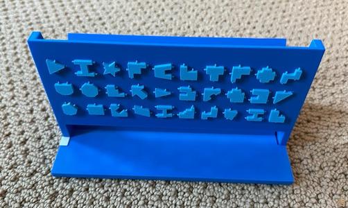 Survivor Square Peg Round Hole Puzzle
