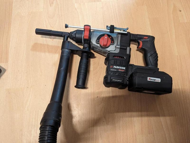 Parkside PKHAP 20-Li B2 Hammer Drill vacuum adapter