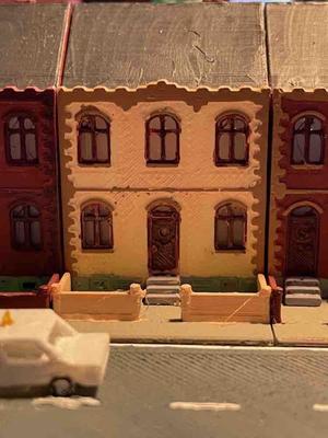 Urban building 10 - town house (z-scale)