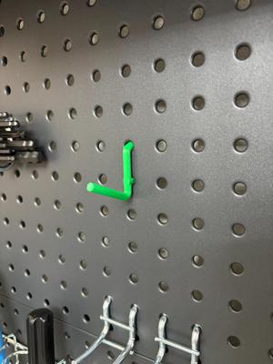Locking Peg Board Peg