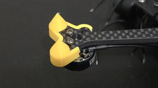 AOS 3.5 V5 Arm Guard With Feet and 9x9 Motor Cutout   