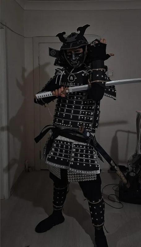 Ghost Of Tsushima jin Sakai's Katana   