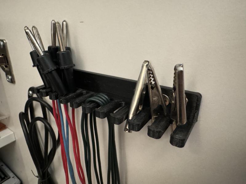 Simple test clip lead holder 