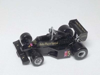 Lotus 77