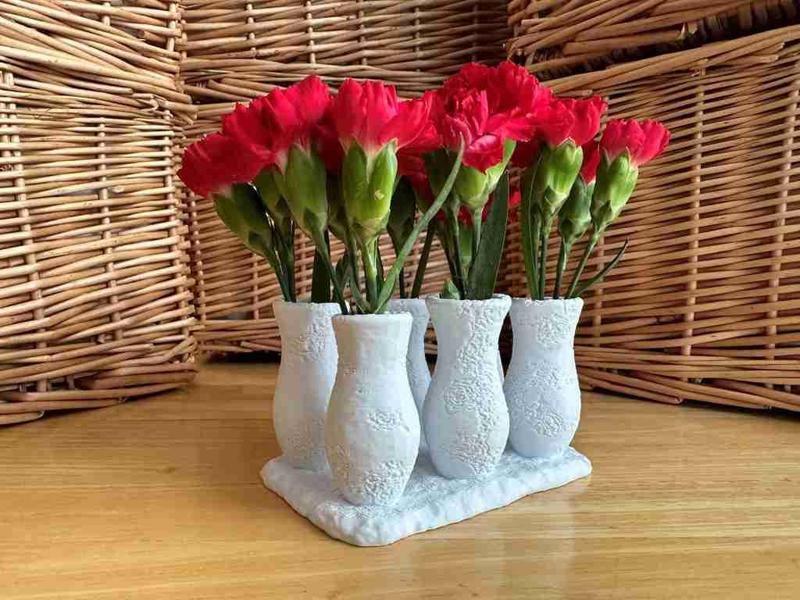 Cluster Vases