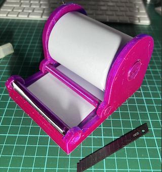 porta y corta rollo de papel estándar. hasta 80mm x 60~70 metros..  // holds and cuts standard paper roll. up to 80mm x 60~70 meters.. 