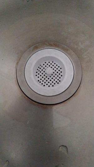 The mesh for the kitchen sink