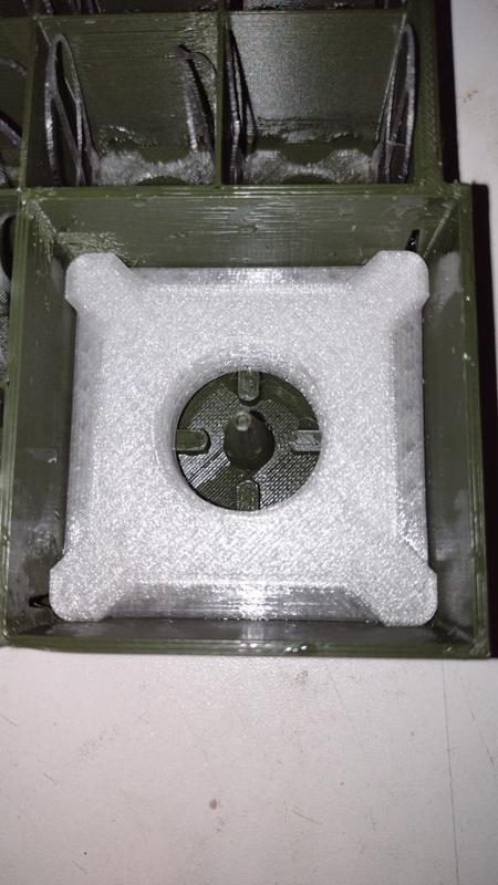 addon to https://www.thingiverse.com/thing:5496211 PET Bottle Holder