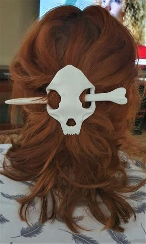 Skull hair pin