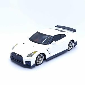17 GT-R Nismo Body Shell with Dummy Chassis (Xmod and MiniZ)